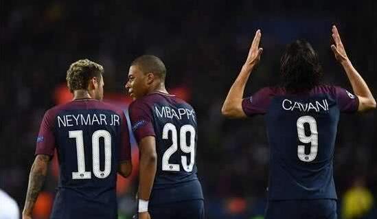  巴黎圣日耳曼天价续约姆巴佩，锁定未来五年